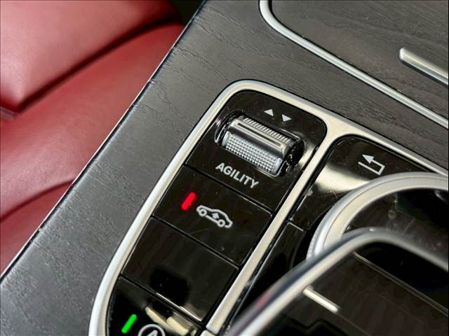 メルセデス・ベンツ C-CLASS Sedanの画像9