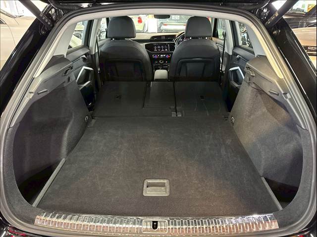 アウディ Q3の画像18