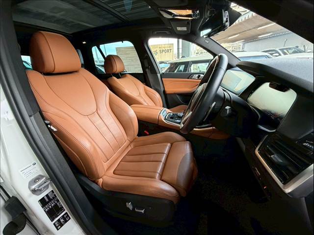 X5XDrive 35d Mスポーツ 内装他