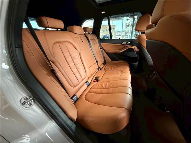 BMW X5の画像7