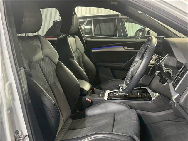 Q5 Sportback40 TDI quattro S line 内装他