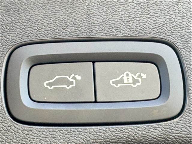 ボルボ XC60の画像11