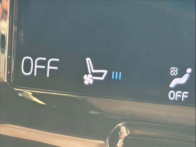 ボルボ XC60の画像10