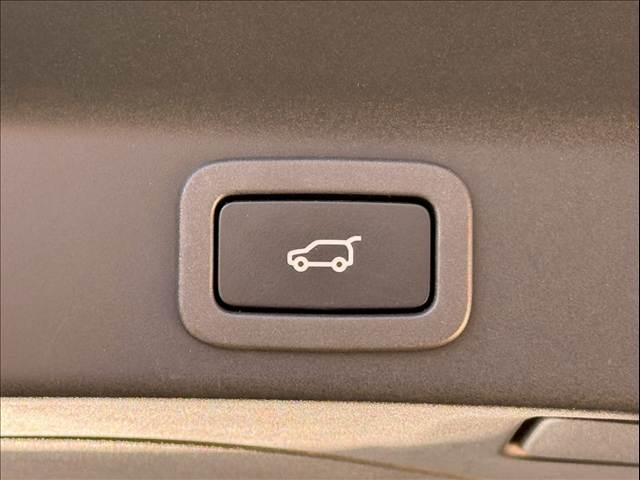 ジャガー F-PACEの画像11