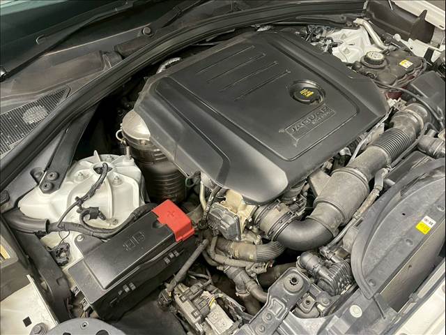 ジャガー F-PACEの画像12