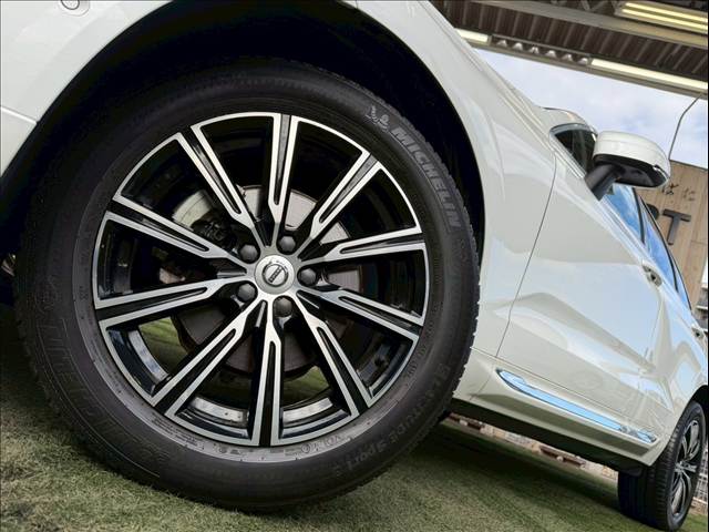 ボルボ XC60の画像19