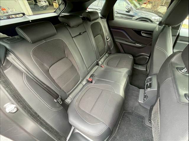 ジャガー F-PACEの画像7