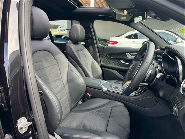 GLC-CLASSGLC 220 d 4MATIC AMGライン 内装他