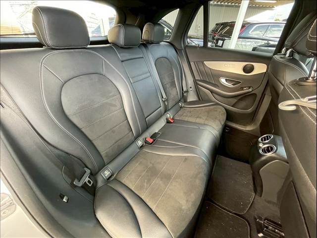 GLC-CLASSGLC 220 d 4MATIC スポーツ 内装他