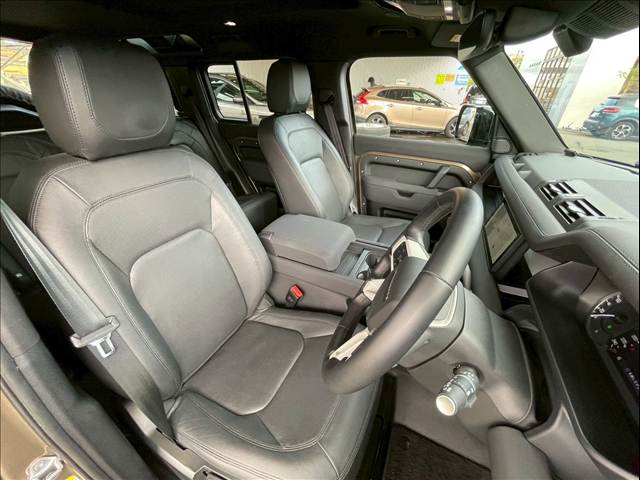 DEFENDER□110S D300 内装他