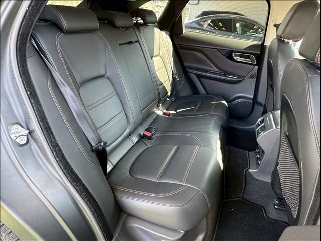 F-PACEPRESTIGE 内装他