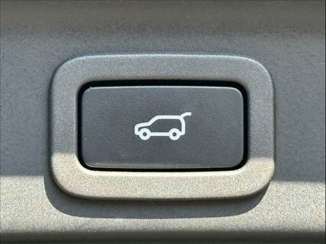 ジャガー&nbsp;F-PACEの画像10