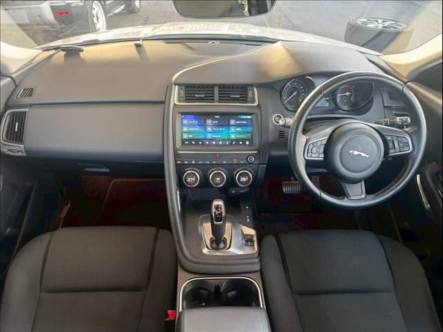 ジャガー&nbsp;E-PACEの画像3