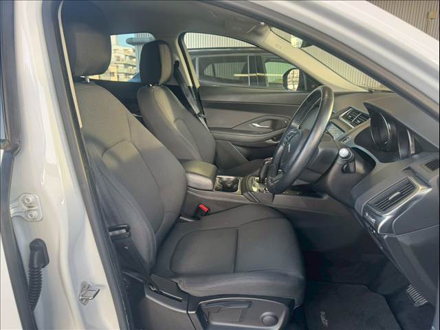 ジャガー&nbsp;E-PACEの画像6