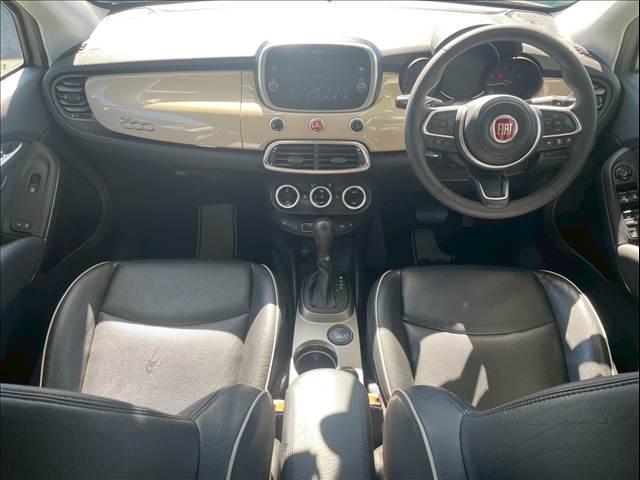 500X□CROSS 内装他