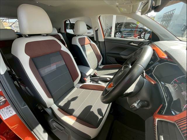 T-Cross□TSI 1st Plus 内装他