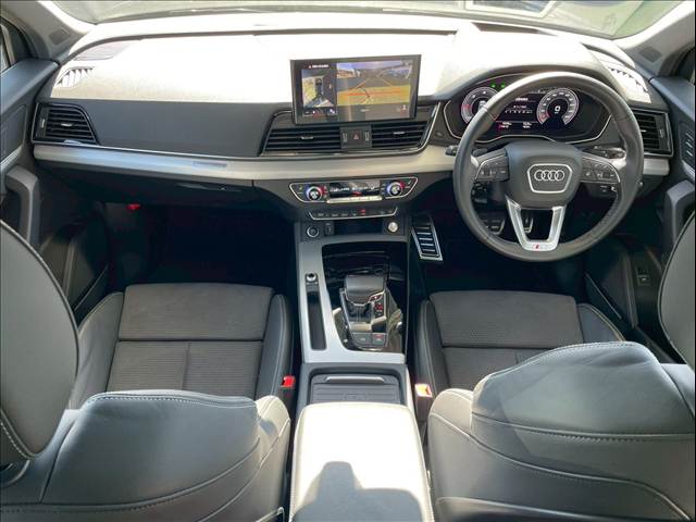 アウディ Q5の画像4