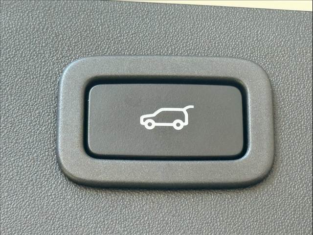 ジャガー E-PACEの画像10