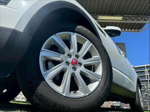 ジャガー E-PACEの画像19