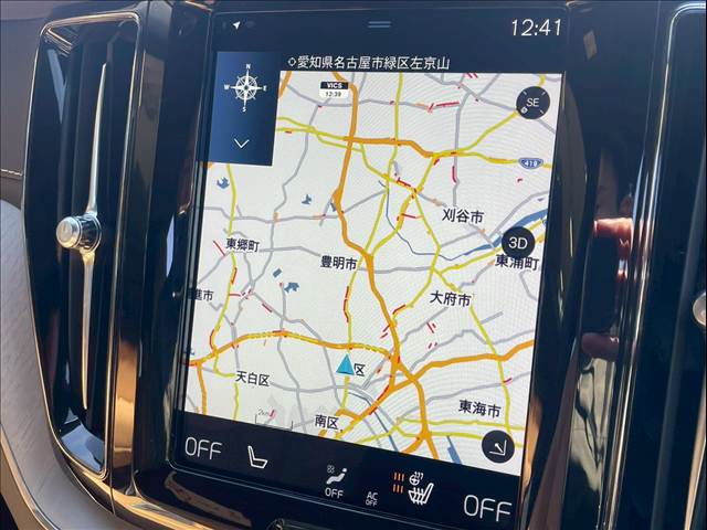 XC60D4 AWD Inscription 内装他