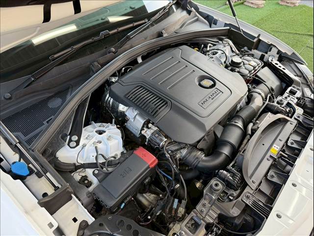 ジャガー&nbsp;F-PACEの画像12