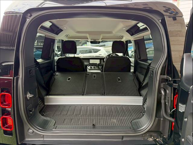 ランドローバー DEFENDERの画像18