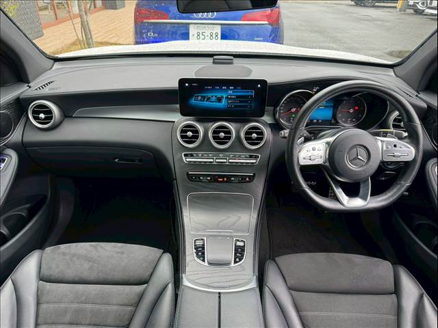 GLC-CLASSGLC 220 d 4MATIC AMGライン 内装他