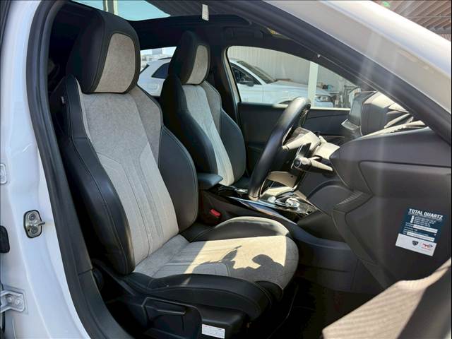 プジョー 208の画像6