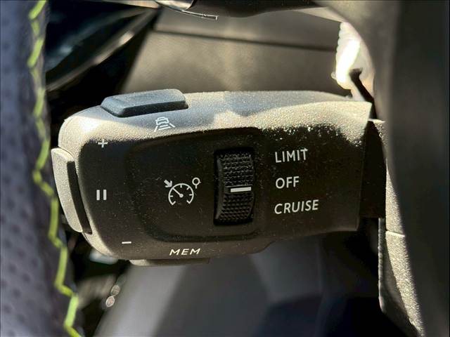 プジョー 208の画像9