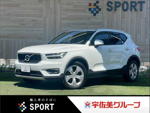 ボルボ XC40 □T4 Momentum 外観