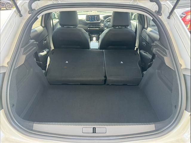 プジョー 208の画像18