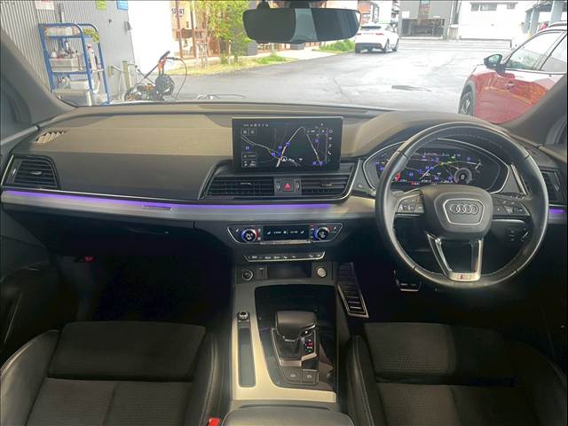 Q5quattro S line 内装他