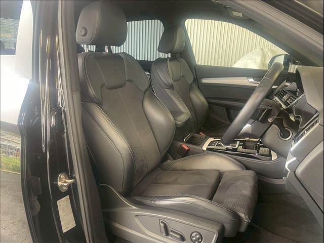 Q5quattro S line 内装他