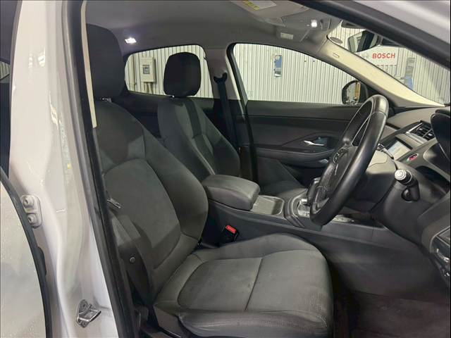 E-PACEベースグレード 内装他