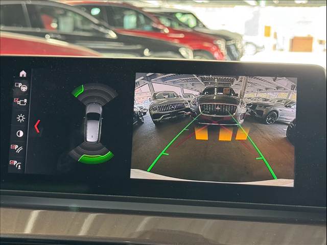 X1xDrive18d xLine Edition Joy+ 内装他