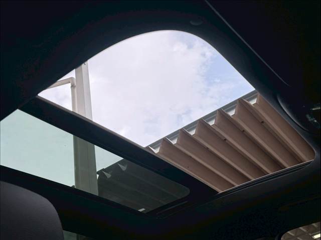 GLA-CLASS□GLA 200d 4MATIC AMGライン 内装他