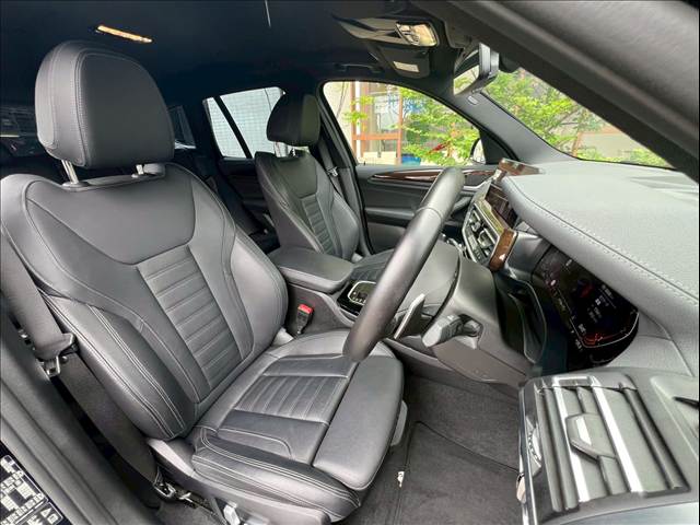 BMW X3の画像6