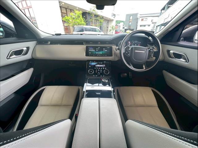RANGE ROVER VELARR-DYNAMIC 内装他