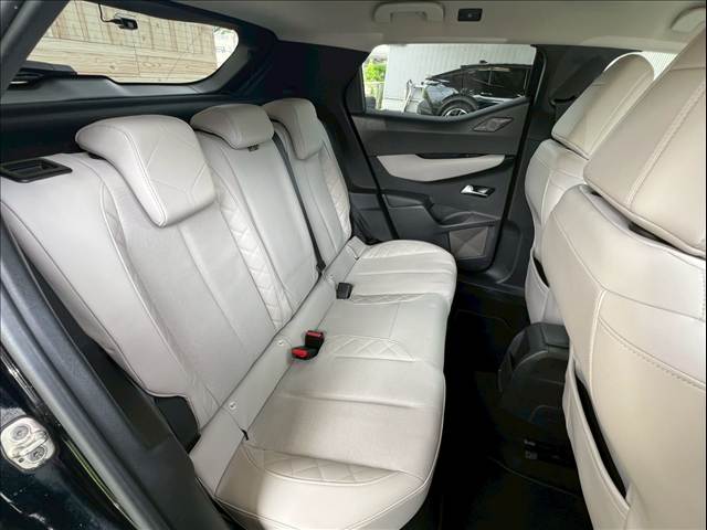 DS3 CROSSBACKGrandChic RIVORI 内装他