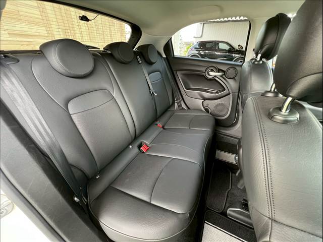 500XSPORT 内装他