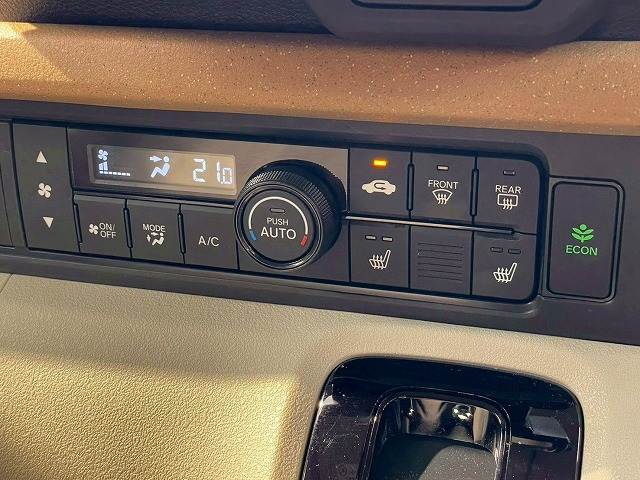 ホンダ N-BOXの画像12