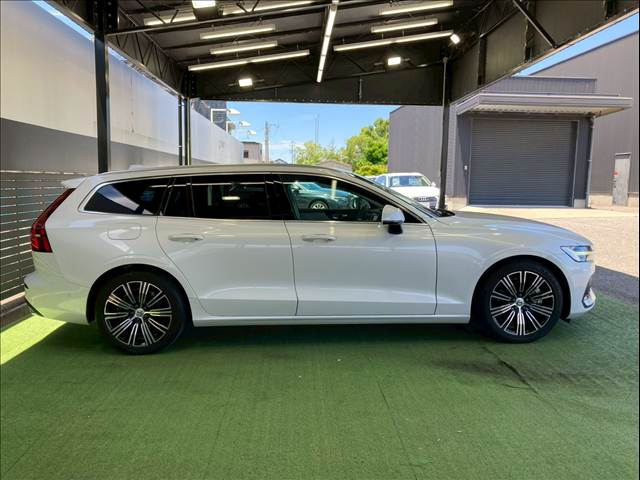 ボルボ V60の画像15