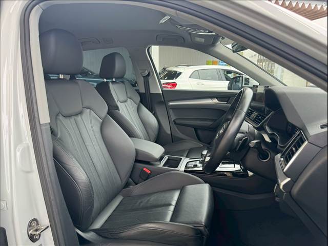 Q5□40 TDI quattro advanced 内装他
