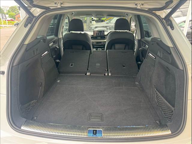 アウディ Q5の画像18