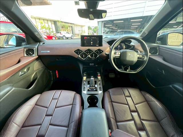 DS3 CROSSBACKラ・プルミエール 内装他