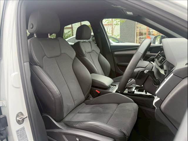 Q5 Sportback□40 TDI quattro S line 内装他