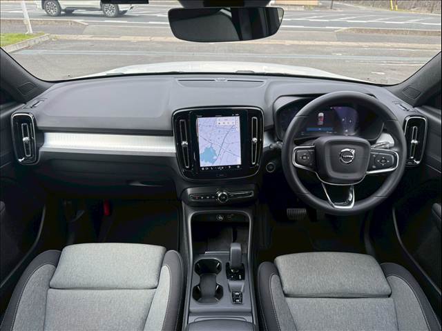 XC40□Plus Pro B3 内装他