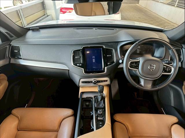 XC90□T5 AWD Momentum 内装他