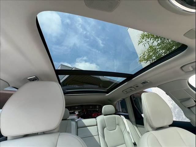 ボルボ XC60の画像3