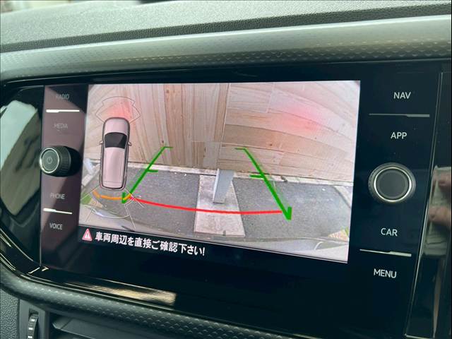 T-CrossTSI 1st AppleCarPlay/アダプティブクルーズコントロール/フルセグTV/パーキングアシスト/ブラインドスポットモニター/ワイヤレス充電/純正ナビ/バックカメラ/ETC/USB/クリアランスソナー 内装他